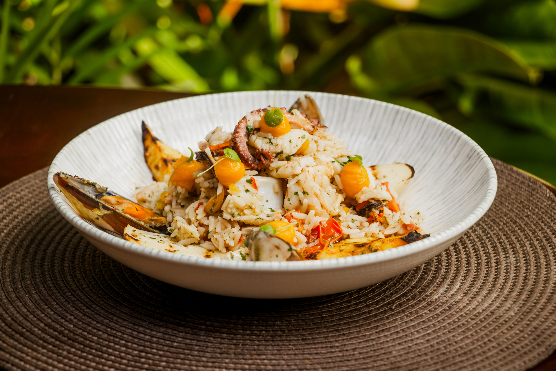 Prato típico caiçara — gastronomia de Ubatuba